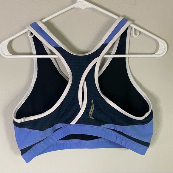 Nike Womens Blue Vintage Racerback Sports Bra Medium - Picture 3 of 4
